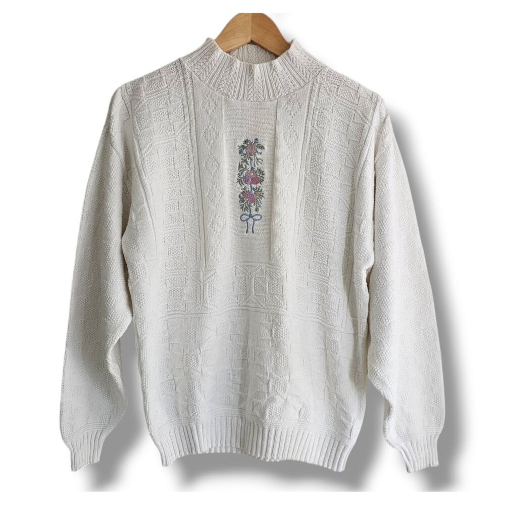 Vintage Isle Of Cotton Sweater Size L White Floral Embroidery Cottagecore Dainty